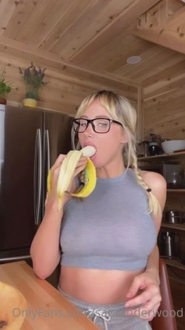 Sara Jean Underwood - Banana - ASMR Porn Video & Massage XXX | Fullthot
