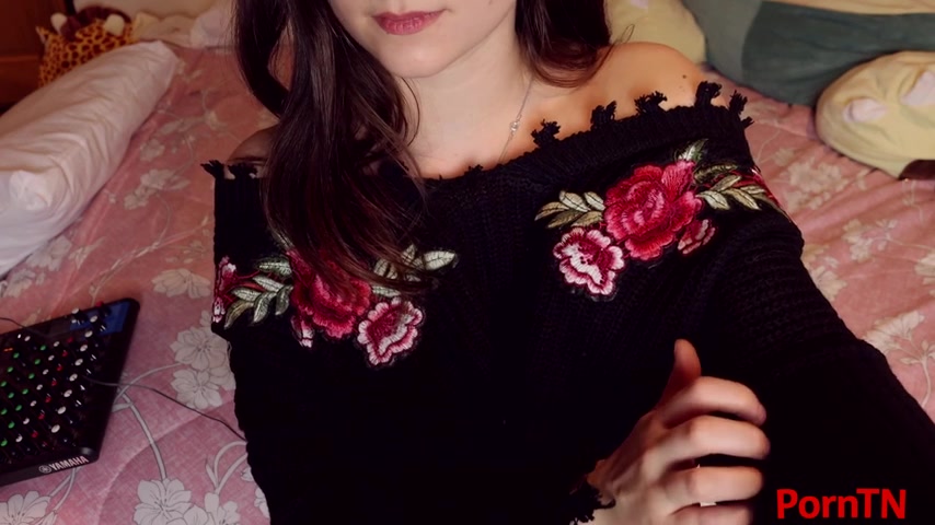 AftynRose ASMR - Scratching! Sweater, chest, booty, feet, legs, etc - ASMR Porn Video & Massage XXX | Fullthot