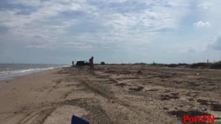 Hollyhotwife - Picking Up A Stranger On The Beach - ASMR Porn Video & Massage XXX | Fullthot