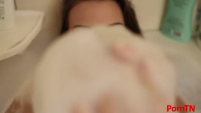 ASMR Gina Carla - Relax With Me! Bubble Bath!